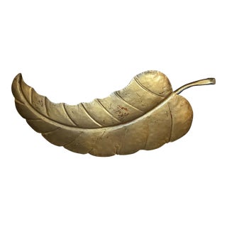 Vintage Brass Leaf Decorative Tray For Sale