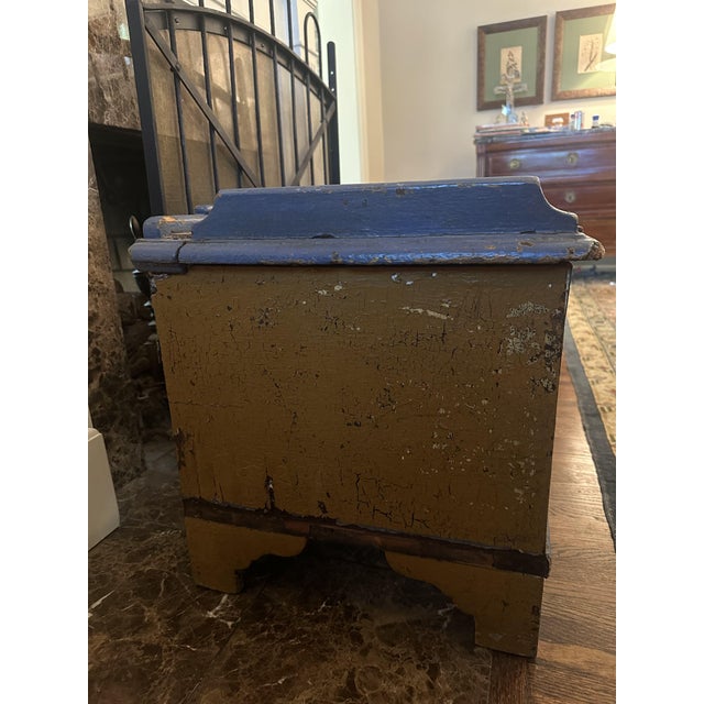Wood 1940s Cavalier Blanket Chest For Sale - Image 7 of 8