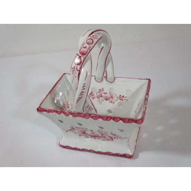 1990s Hand Painted Ceramic Baskets Made in Portugal, Set of 3 For Sale - Image 9 of 13
