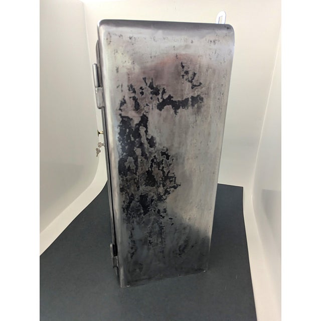 Vintage Steel Medicine Wall Cabinet, 1920s For Sale - Image 15 of 18
