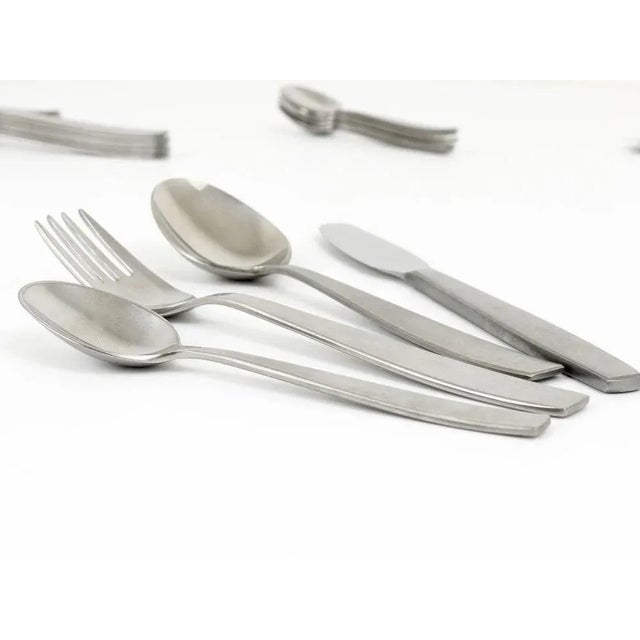 1950s Austrian 2050 Flatware Cutlery for Six Persons by Helmut Alder for Amboss, 1950s, Set of 26 For Sale - Image 5 of 7