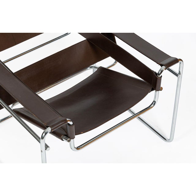 Pair of Mid Century Brown Wassily Chairs by Marcel Breuer for Stendig, 1960s, Labeled For Sale - Image 17 of 18