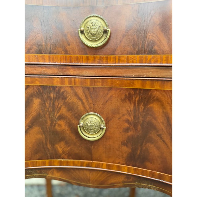 Mid 20th Century Large Vintage Federal Style Mahogany Sideboard Buffet With Tapered Legs and Original Brass Hardware For Sale - Image 5 of 12