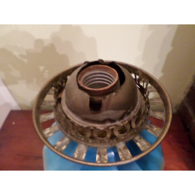 Antique GWTW Porcelain 20" Lamp & Ornate Brass Base W/ Hand Painted Cherubs For Sale - Image 9 of 10