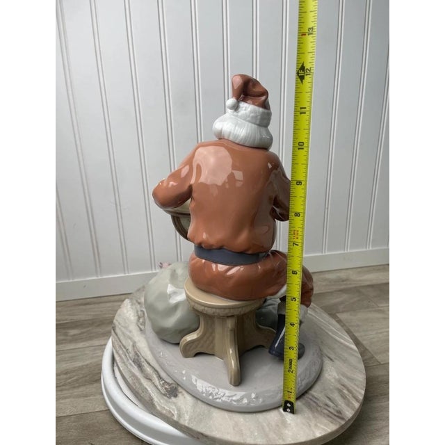 1990s Lladro Santa Figurine #1813 'Christmas Journey' Retired 1996 For Sale - Image 5 of 16