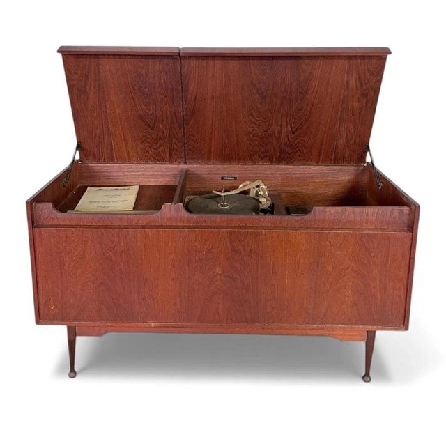 Mid-Century Modern Radiogram with Armstrong Amplifier and Tandberg Speaker in Teak, 1960s For Sale - Image 11 of 11