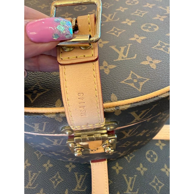 Round Hat Box from Louis Vuitton, 2000s For Sale - Image 16 of 16