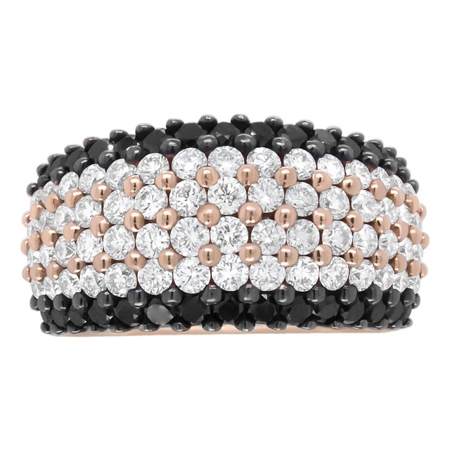 18K Rose Gold 2 1/5 Cttw Black and White Diamond 6 Row Band, Ring Size 7 For Sale