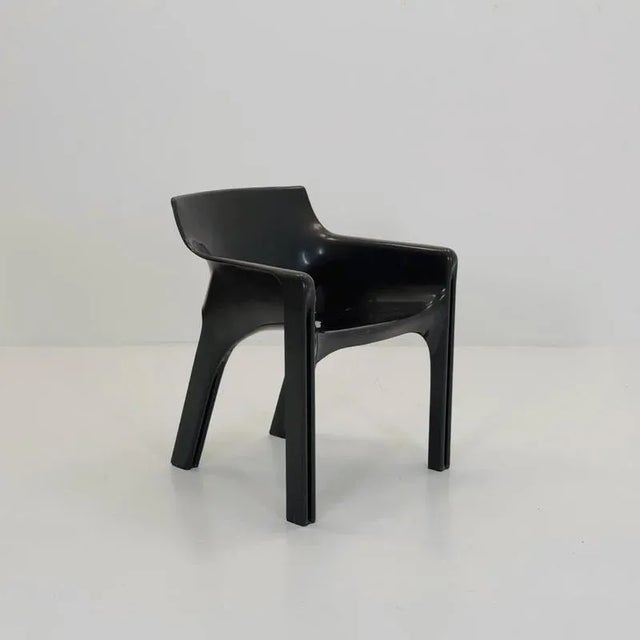 Mid-Century Modern Gaudi Chair by Vico Magistretti for Artemide, 1970s For Sale - Image 11 of 11