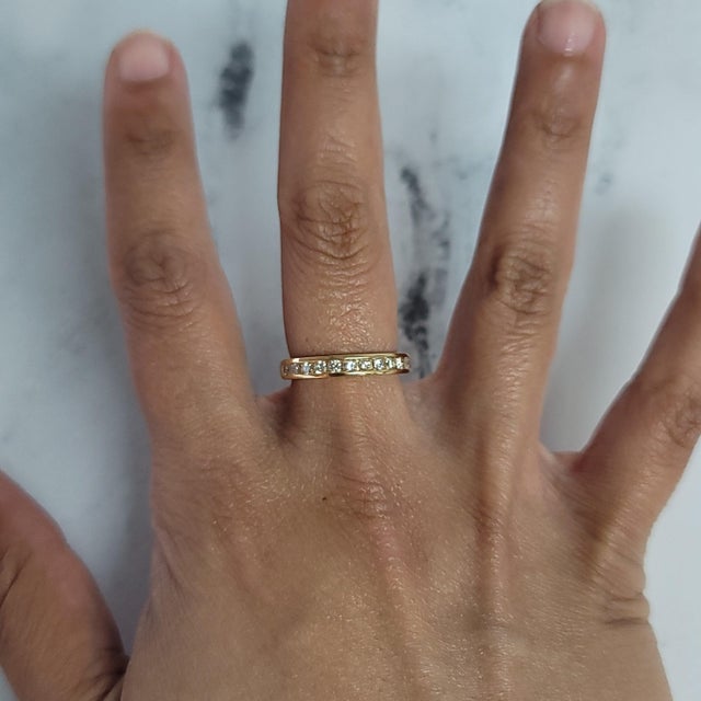 ♥ Ring Summary ♥ Main Stone: Diamond Approx. Carat Weight: .50cttw Diamond Color: I Diamond Clarity: SI1/SI2 Band...