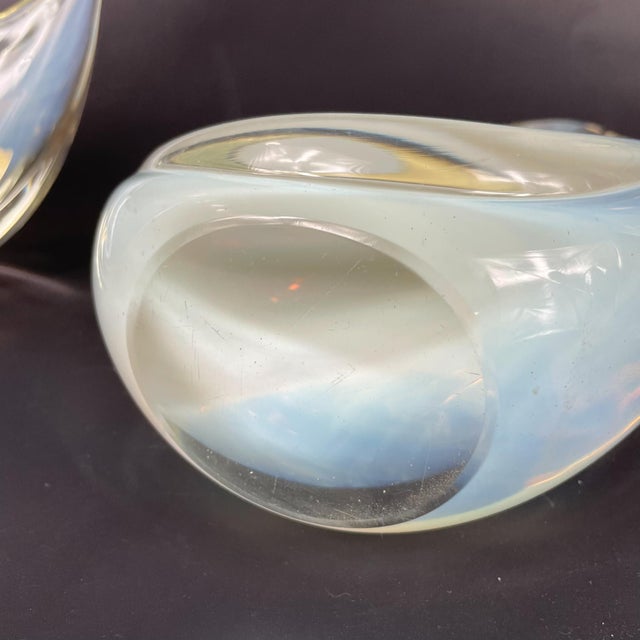 1960s Art Glass Clear Opalescent Swan Figurines Sculptures Attributed to Murano Cenedese- Set of 2 For Sale - Image 10 of 11