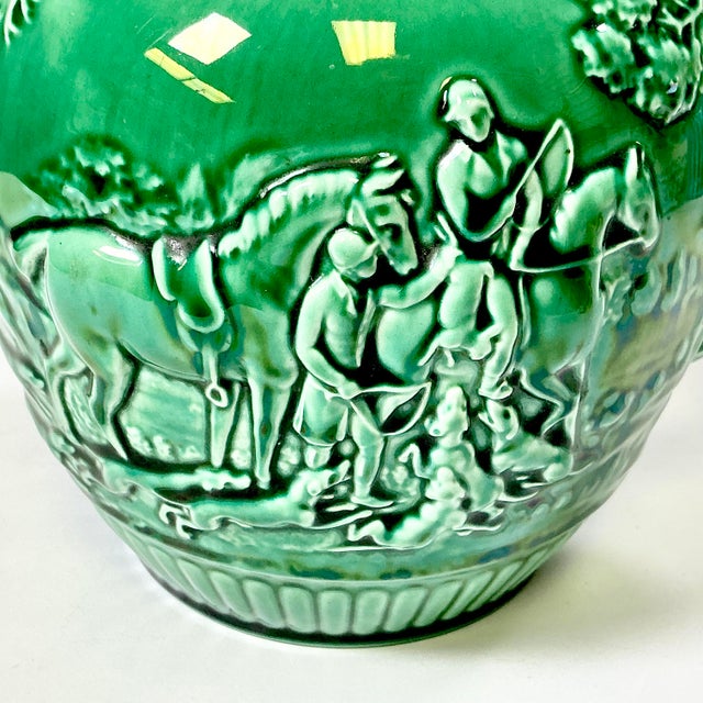 1930s 1930s Vintage Boho Chic English Rustic European Wedgwood Majolica Hunting Motif Pitcher For Sale - Image 5 of 16