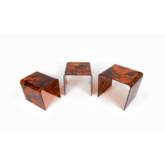 Nesting Tables in Faux Tortoiseshell Acrylic Glass in the style of Christian Dior, Italy, 1970s, Set of 3 For Sale - Image 10 of 14
