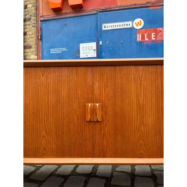 Teak Sideboard by Svend Aage Larsen for Faarup Møbelfabrik For Sale - Image 4 of 11