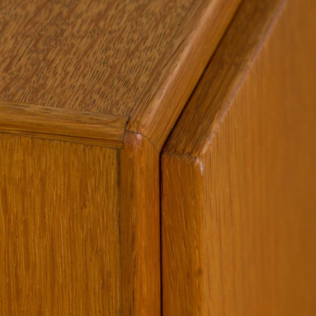 Oak Model 232 China Cabinet by Børge Mogensen for FDB, Denmark, 1960s For Sale - Image 11 of 17