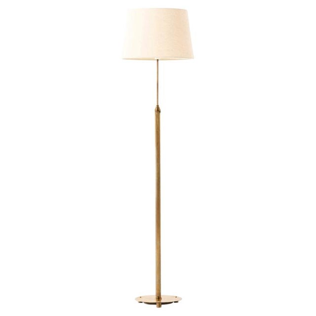 Cream Scandinavian Modern Height-Adjustable Floor Lamp in Brass and Fabric, 1960s For Sale - Image 8 of 8