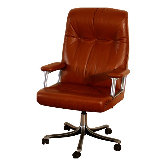 Vintage P126 Executive Office Chair by Osvaldo Borsani for Tecno, 1966 For Sale