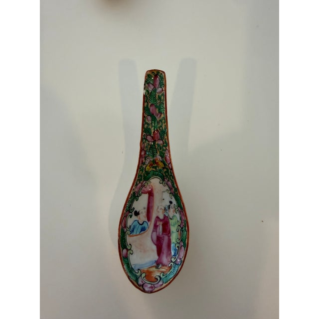 Antique Qing Porcelain Famille Rose Soup Spoons - Set of 3 For Sale - Image 4 of 6