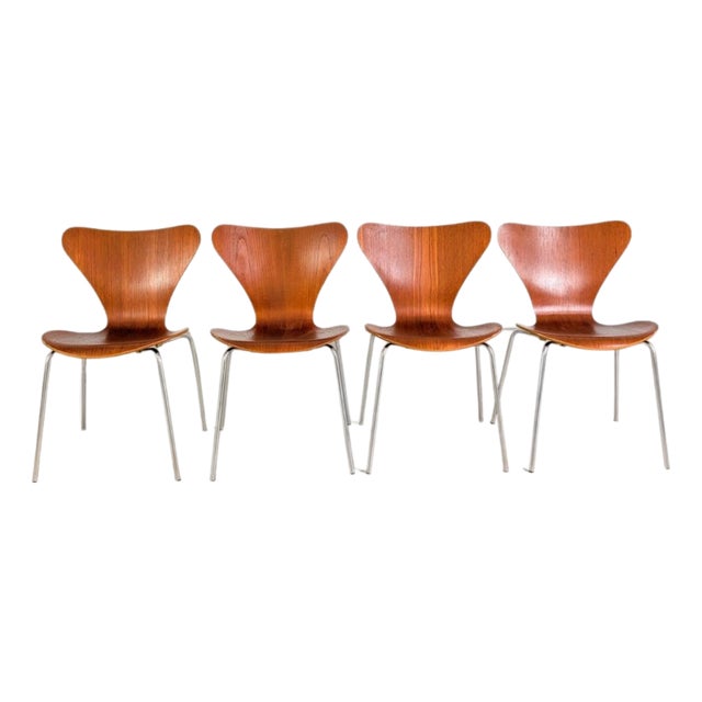 Mid-Century Model 3107 Chairs in Teak by Arne Jacobsen for Fritz Hansen, Set of 4 For Sale