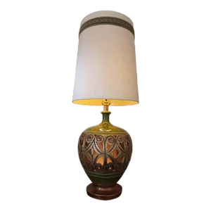 Large 1960's American Ceramic Table Lamp With Inner Light