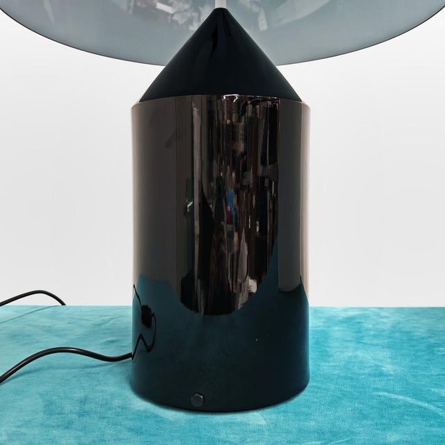 Atollo Model Table Lamp by Vico Magistretti for Oluce, 2010s For Sale - Image 3 of 10