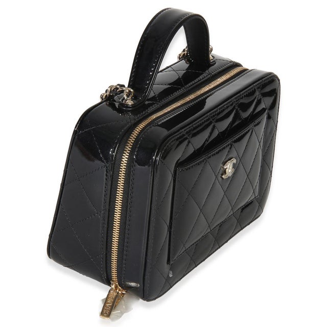 Contemporary Black Quilted Patent Top Handle Vanity With Chain For Sale - Image 3 of 9
