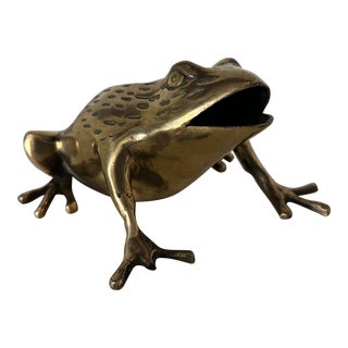 Vintage English Brass Frog For Sale