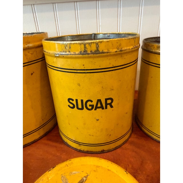 Early 20th Century Bright Yellow Enamel Flour, Sugar, Coffee & Tea Kitchen Canisters – Set of 4 For Sale - Image 4 of 17