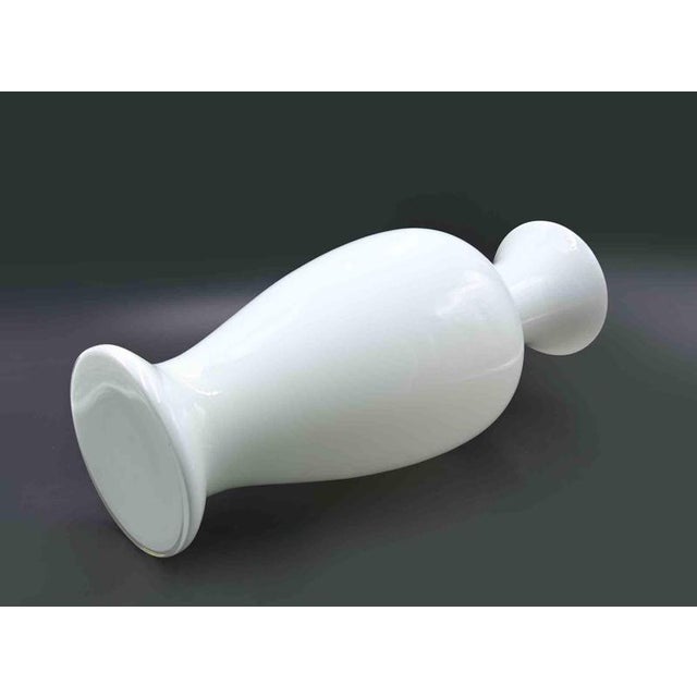 Vintage Modern Murano Glass Vase by Venini For Sale - Image 4 of 5
