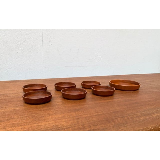 Mid-Century Wooden Bowls, 1960s, Set of 7 For Sale - Image 13 of 15
