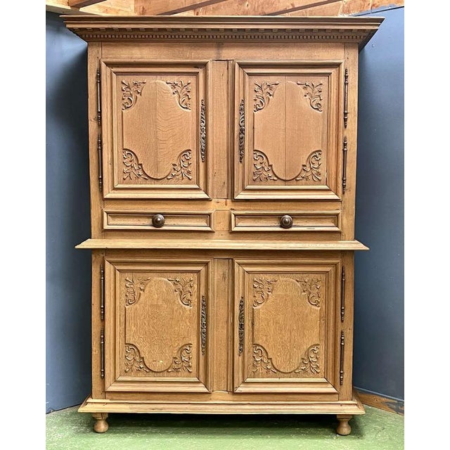 18th Century Oak 4-Door Buffet For Sale - Image 4 of 15