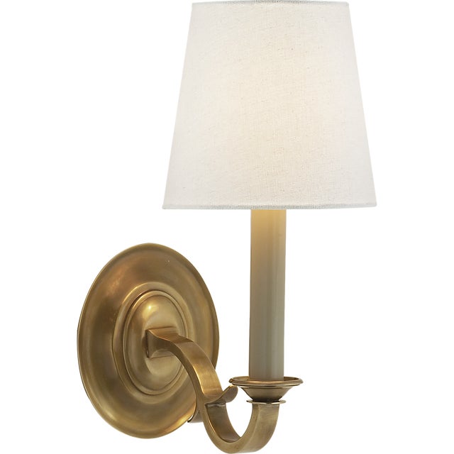 Thomas O'Brien for Visual Comfort Signature Channing Single Sconce in Hand-Rubbed Antique Brass with Linen Shade For Sale