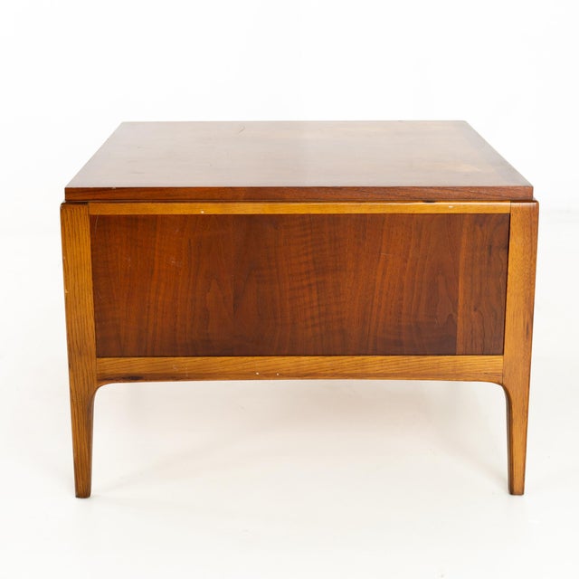 Lane Furniture Paul McCobb Style Lane Rhythm Mid Century Walnut Nightstand Side End Table For Sale - Image 4 of 7