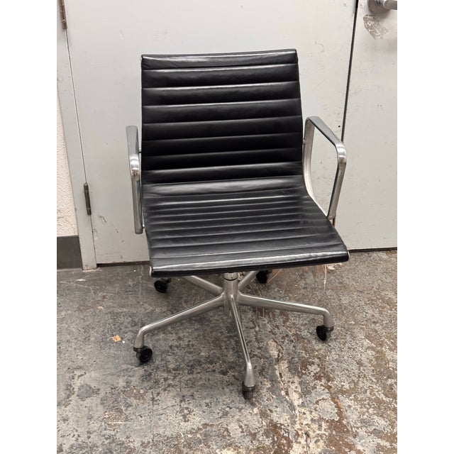 Charle & Ray Eames for Herman Miller Office Management Chair For Sale - Image 11 of 12