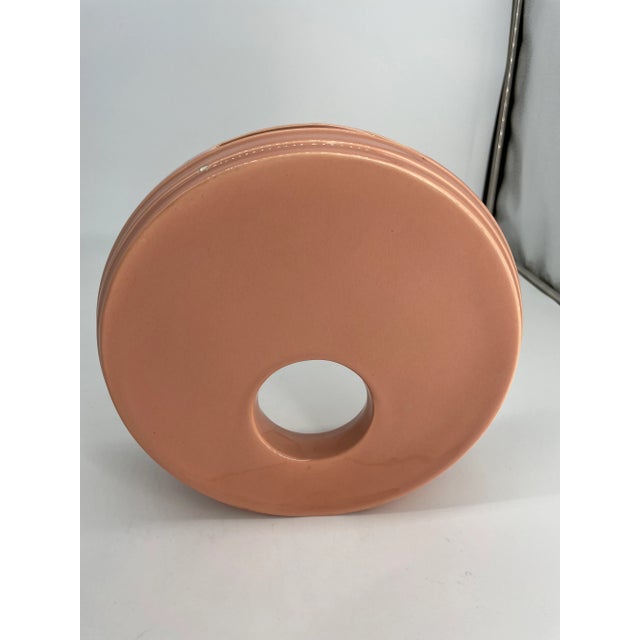 Haeger Mid-Century Ceramic Haeger Circular Pink Vase For Sale - Image 4 of 11