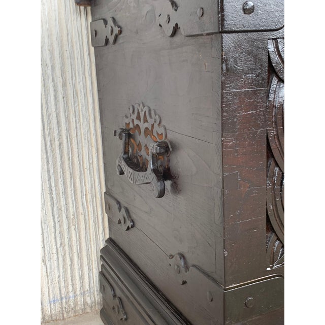 Brown Mid 19th Century Spanish Baroque Walnut Trunk with Handcarved Decoration For Sale - Image 8 of 18