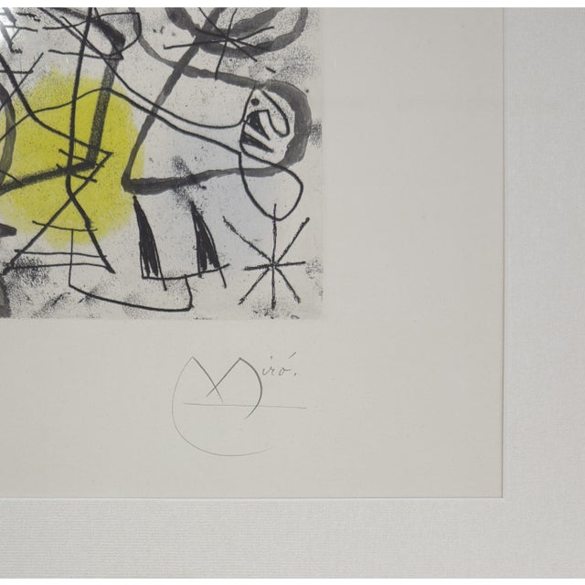 Abstract Joan Miró, Preparatifs d'Oiseaux I, Dupin 365 (Rare Hand Signed Aquatint Etching), 1963 For Sale - Image 3 of 4