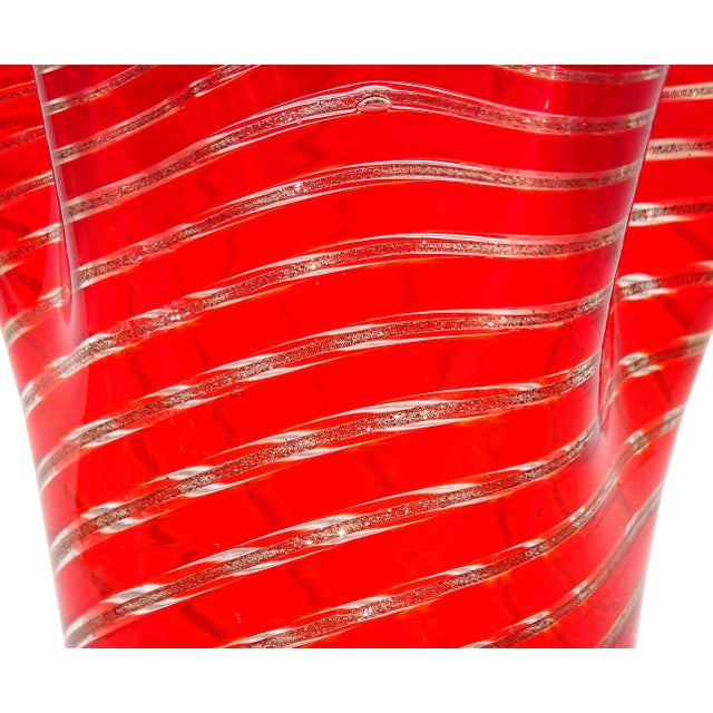 Vintage Murano Bright Red Aventurine Ribbons Italian Art Glass Sculptural Fazzoletto Mini Flower Vase For Sale In Orlando - Image 6 of 8