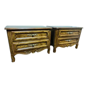 Mid 20th Century Vintage Drexel Pair Louis XV French County Style Oak Nightstands