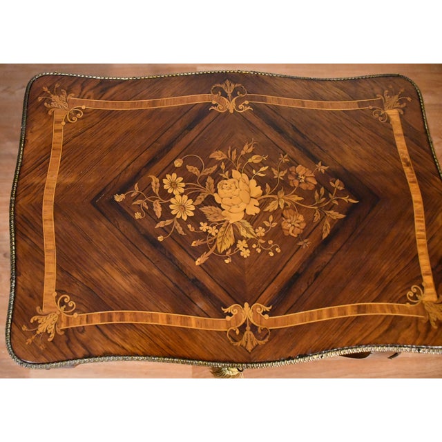 1890s Antique French Louis XV Rosewood Satin Wood Inlay Makeup Vanity Table Accent Table For Sale - Image 15 of 15