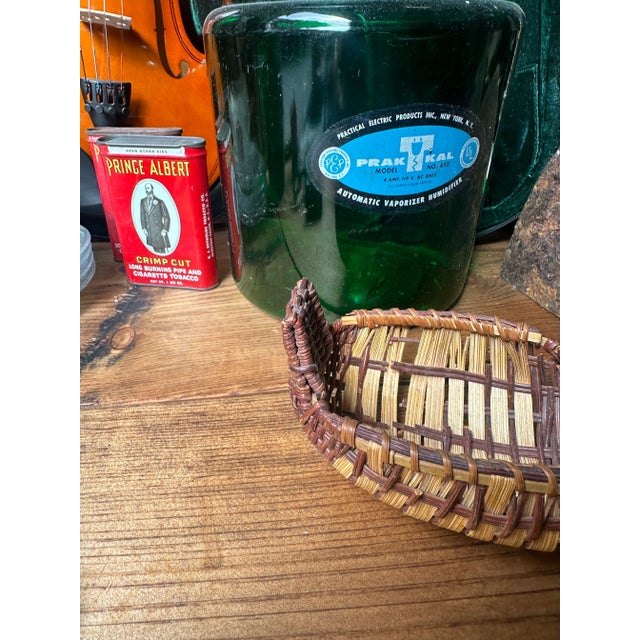 1970s Small Wicker Hand Woven Duck Basket For Sale - Image 4 of 11