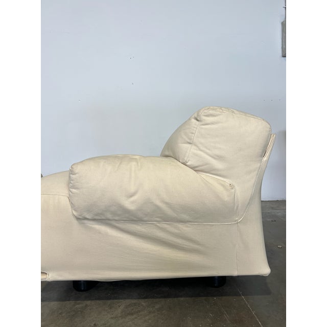 Ivory Sofa by Vico Magistretti for Cassina, Set of 2 For Sale - Image 8 of 11