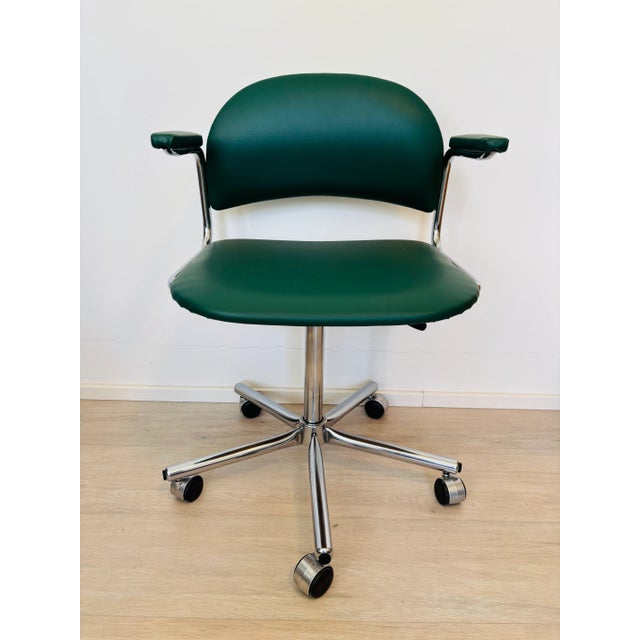 This comfortably office chai was produced on Kovona factory in Czechoslovakia early 1970’s and have been carefully...