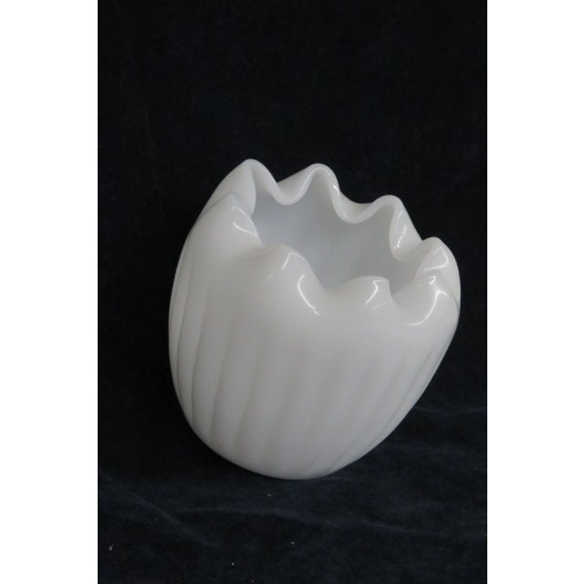 Milk Glass Pinch Vase Mid Century Ribbed Art Glass Rose Bowl For Sale - Image 4 of 11