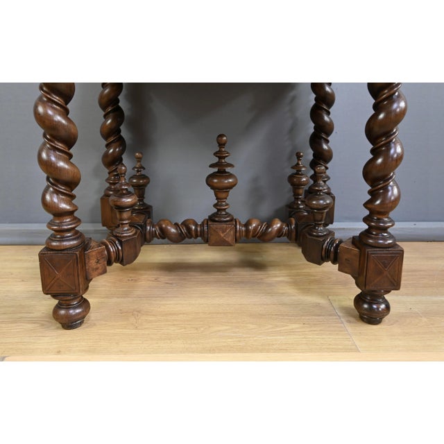 Small Louis XIII Desk in Oak For Sale - Image 10 of 18