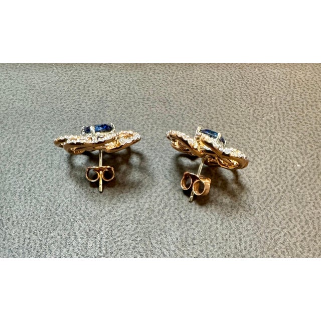 Gemstone 1 Carat Each Sapphire Diamond Flower/Cluster Earring 14 Karat Rose Gold For Sale - Image 7 of 18
