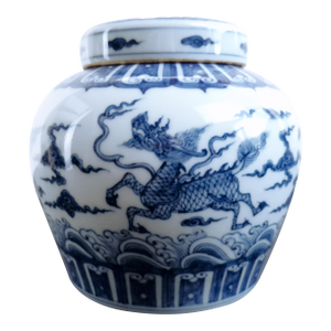Chinese Porcelain Blue and White Qilin Lidded Jar