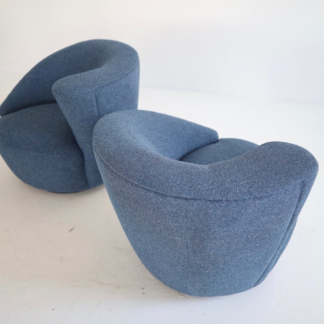 Mid-Century Modern Vladimir Kagan “Nautilus” Chairs, a Pair For Sale - Image 3 of 6