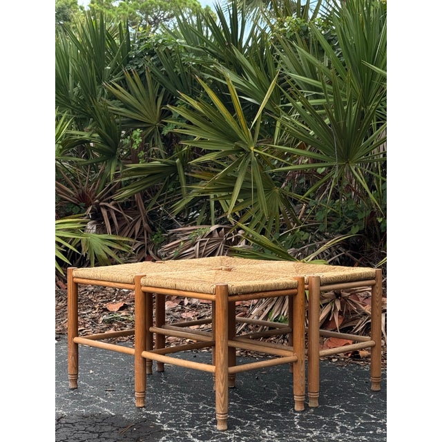 Vintage Pair of Handwoven Rush Seat Benches in Solid Oak – French Country Style For Sale - Image 4 of 9