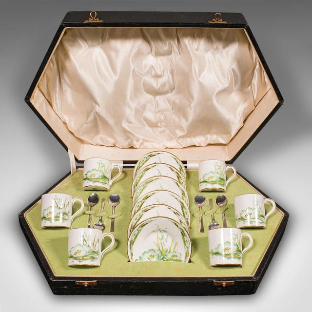 1930's Vintage Cased English Ceramic Tea Set For Sale - Image 4 of 12